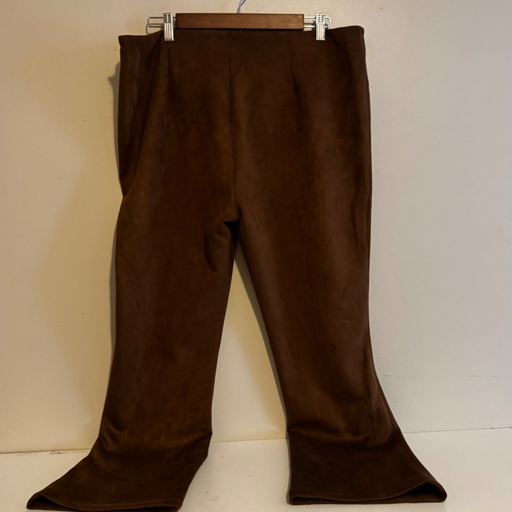 Tuckernuck Women's XXL Brown Faux Suede Side Zip Flare Leg Pants Fall Staples